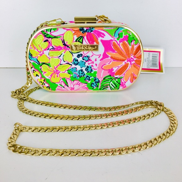 Lilly Pulitzer Handbags - Lilly Pulitzer Nosey Posey Crossbody Clutch Purse